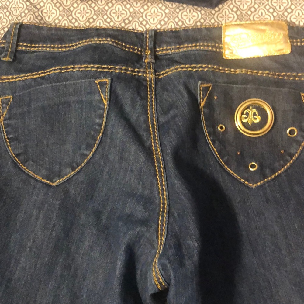 Jeans - Picture 3 of 4